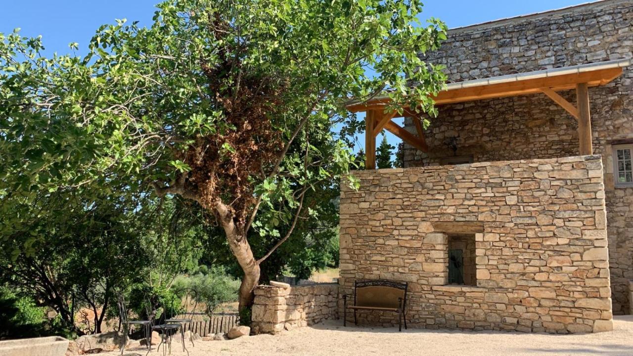 Hotel Restaurant Clos Des Sullys Montclus  Kültér fotó